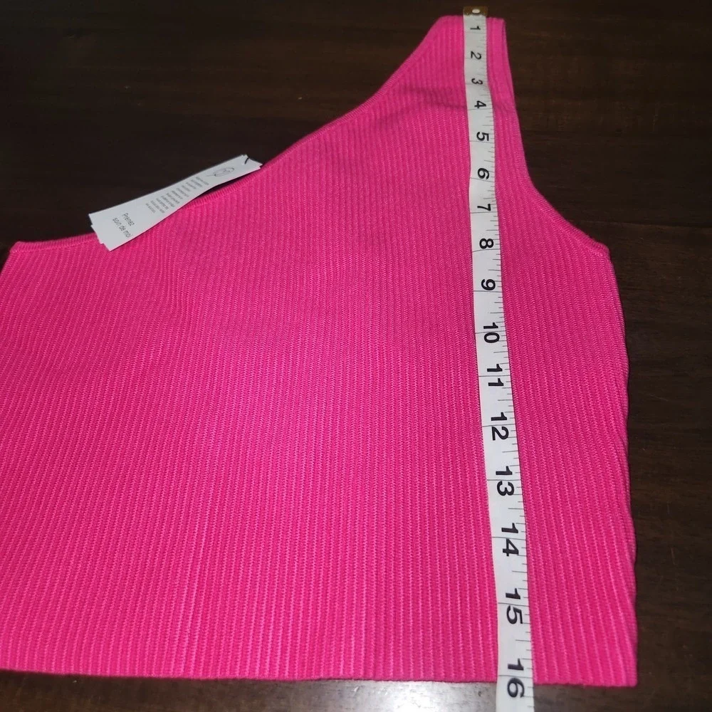 The Drop One Shoulder Hot Pink Ribbed Sleeveless Crop‎ Top - Size S